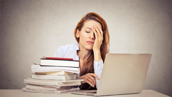 Kronik Yorgunluk Nedir? Kronik Yorgunluk Nasıl Tedavi Edilir?